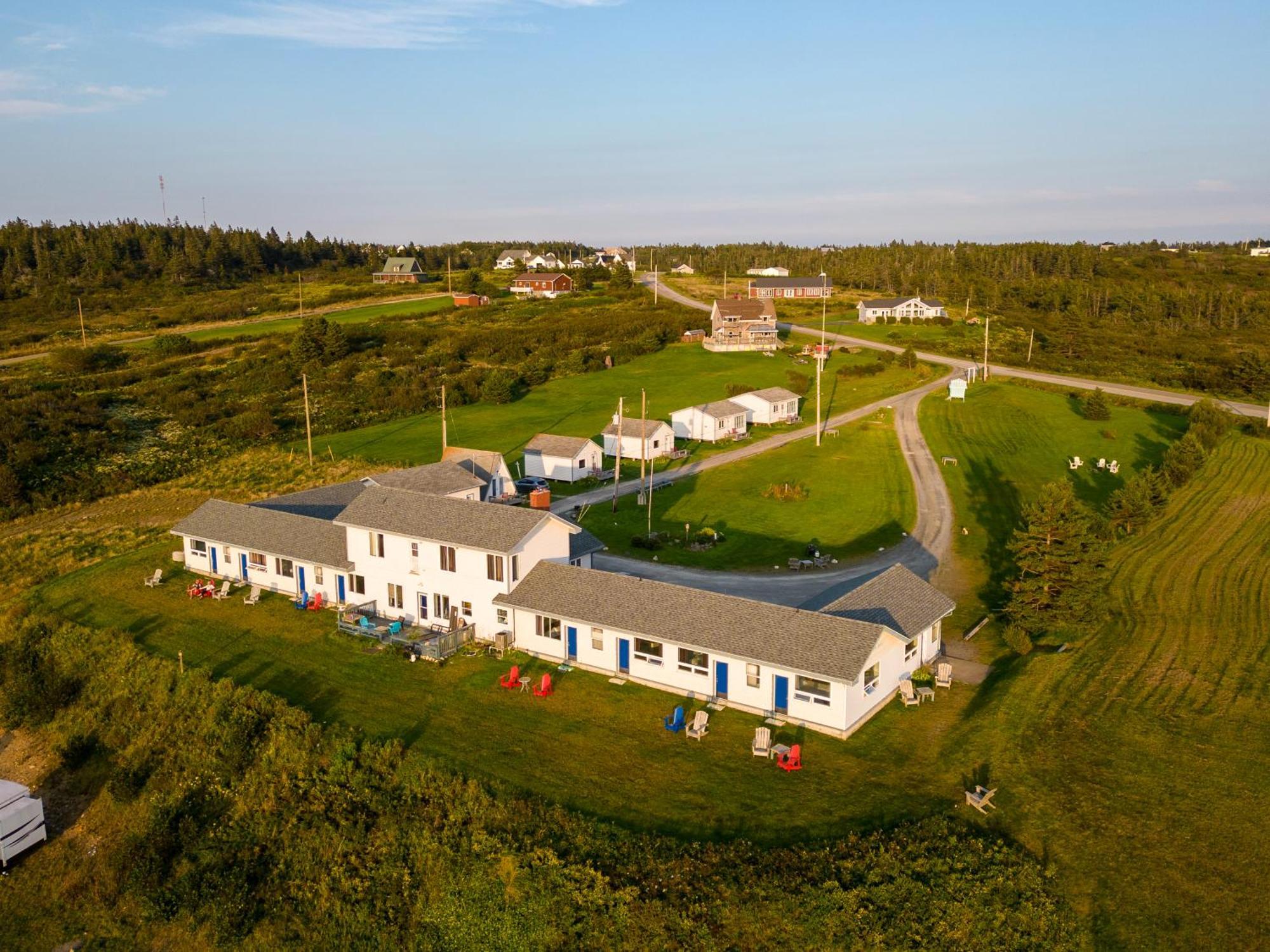 Cape View Motel&Cottages Mavilette Exteriör bild