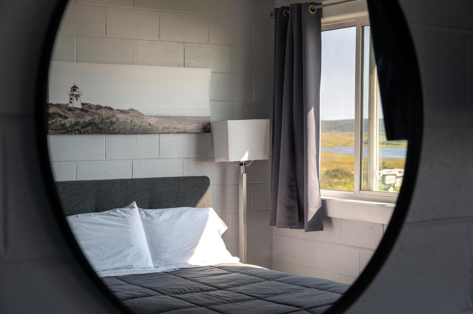Cape View Motel&Cottages Mavilette Exteriör bild